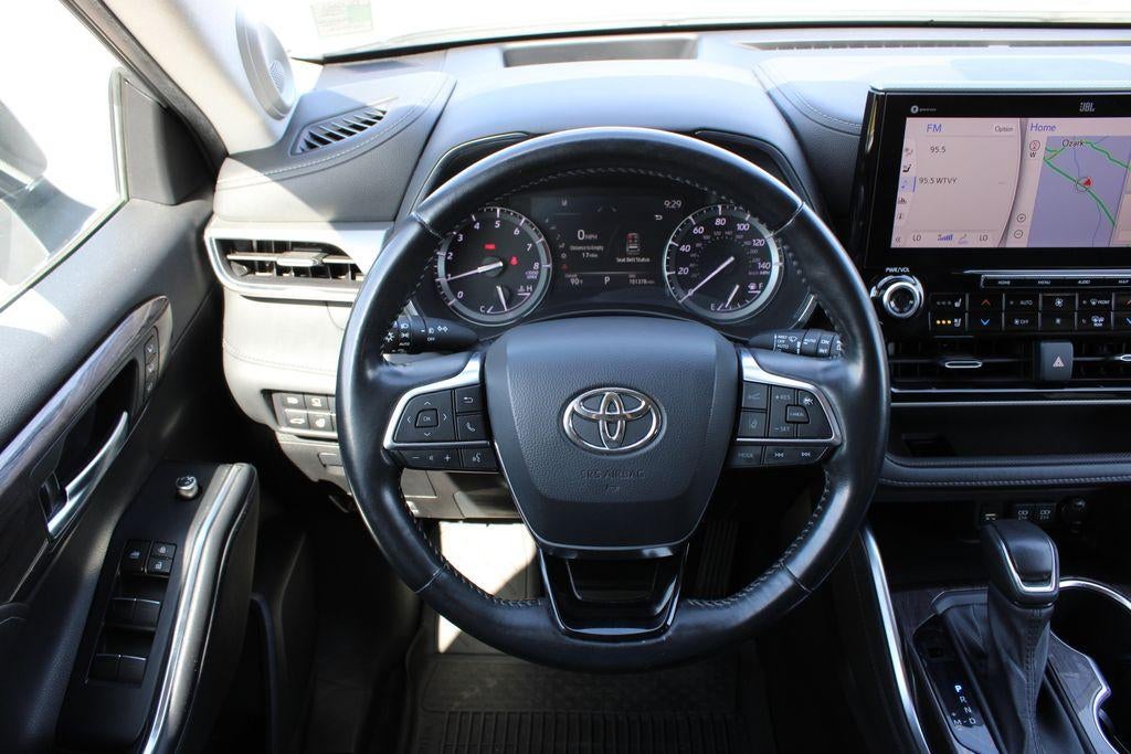2020 Toyota Highlander Platinum