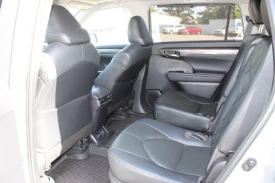 2020 Toyota Highlander Platinum