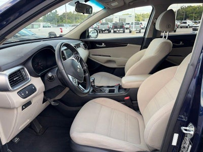2020 Kia Sorento LX