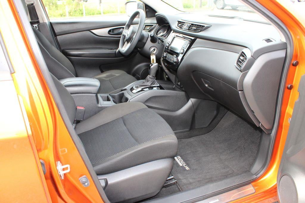 2022 Nissan Rogue Sport S