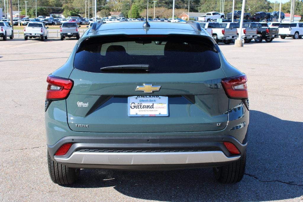 2026 Chevrolet Trax LT - Photo 6