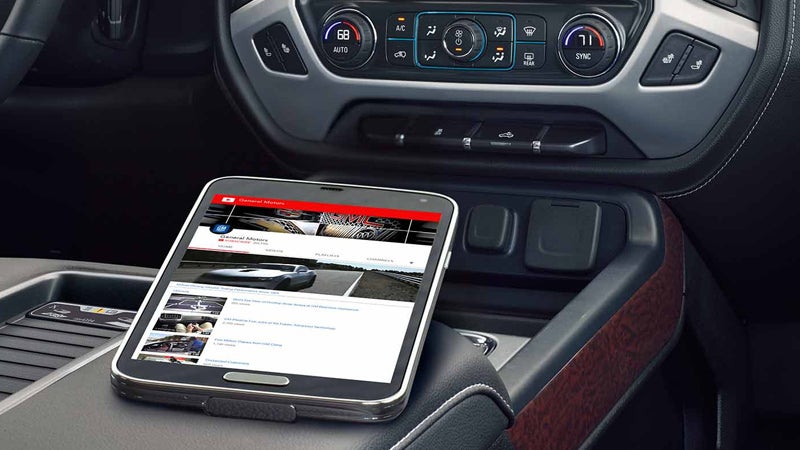 GMC Sierra 1500 interior view