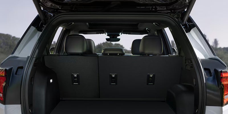 gmc-vehicle-2025-GMC-Acadia trunk-space